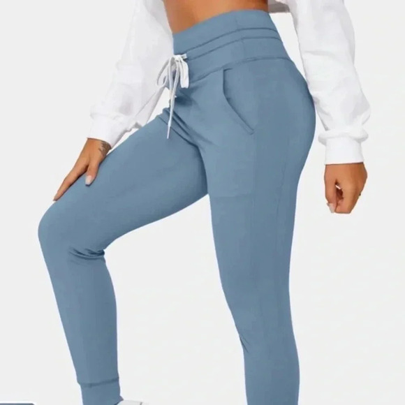 Halara Airy High Waisted Drawstring Side Pocket Cool Touch Full Length Joggers - Picture 2 of 5